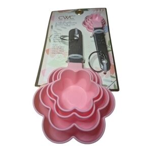 CWC Flower Measuring Cups Spoons Cook With Color Pink